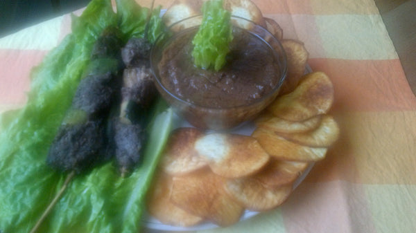 PÂTE D'ARACHIDE MAISON  AVEC SES CHIPS DE PATATE DOUCE