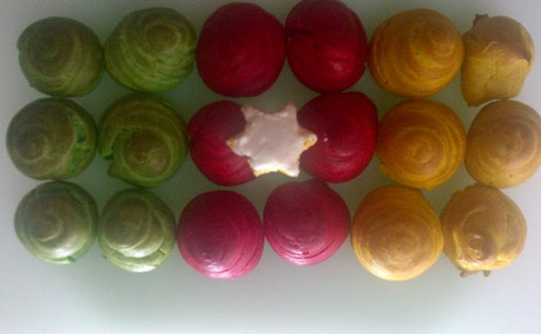 CHOUX COLORES AUX COULEURS LOCALES CAMEROUNAISES