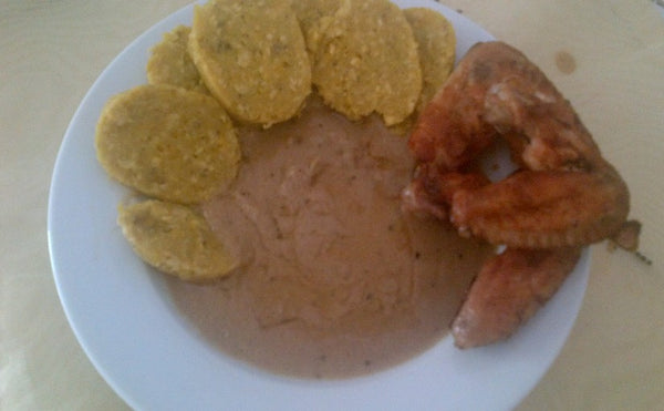 DISQUE DE BANANE PLANTAIN ET SAUCE D'ARACHIDE