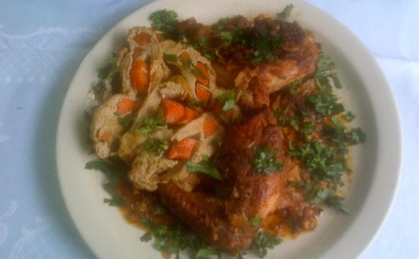 SAUCE DE GRAINES DE COURGES ET POULET AVEC SES CAROTTES ET CHOUX